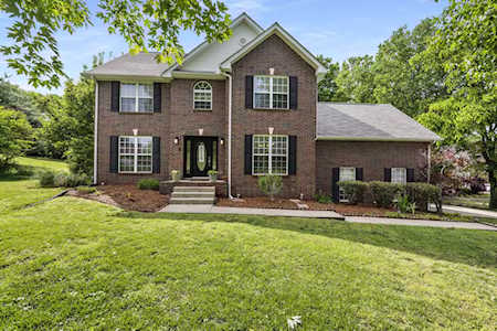 1003 Dickens Dr Mount Juliet, TN 37122