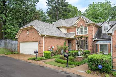 710 Magnolia Manor Cir Memphis, TN 38117