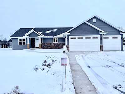 1552 Lone Oak Dr Neenah, City of Neenah, WI 54956