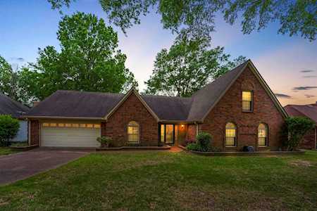 8497 Bazemore Rd Memphis, TN 38018
