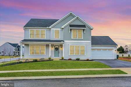 910 Norway St Mechanicsburg, PA 17055