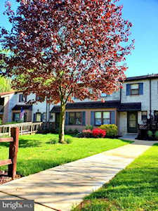 84 Bishops Dr Aston, PA 19014