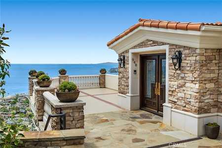 948 Del Mar Laguna Beach, CA 92651