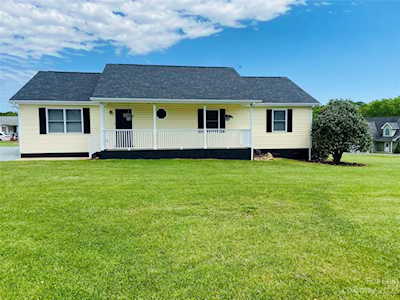 5320 Lake Glenn Dr Stanfield, NC 28163
