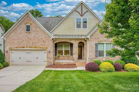 4122 Deer Track Ct Mint Hill, NC 28227