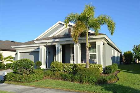 7409 Milestone Dr Apollo Beach, FL 33572