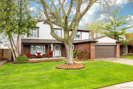 7681 Corbin Dr Canton Twp, MI 48187