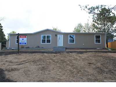4490 Navajo Ct Greeley, CO 80634