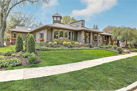 642 Blackstone Blvd Providence, RI 02906