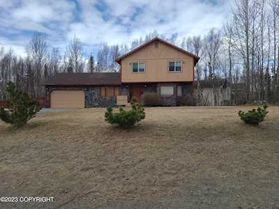 9071 E Westside Dr Palmer, AK 99645