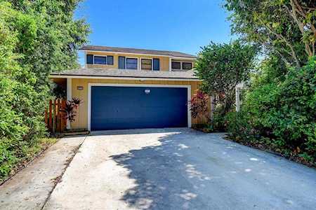 390 NW 35th Lane Boca Raton, FL 33431