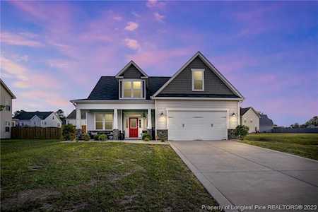 250 Rossendale Dr Hope Mills, NC 28348