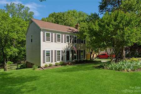 8620 Kirchenbaum Dr Charlotte, NC 28210