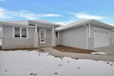 1235 Crescent Hill Howard, Village of Howard, WI 54313