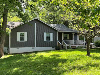 5944 Mcgregor Dr Charlotte, NC 28227