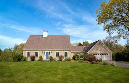 11 Strawberry Hill Road Southborough, MA 01772
