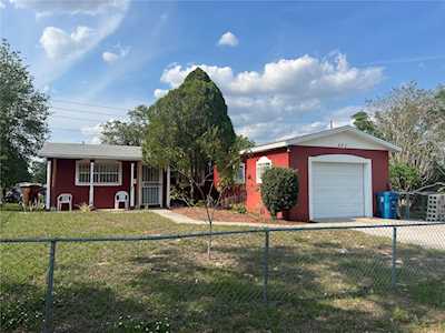 642 Carver Dr Lake Wales, FL 33853