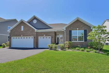 16010 S Selfridge Circle Plainfield, IL 60586