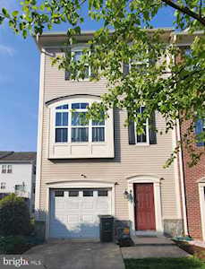 4501 Potomac Highlands Circle Triangle, VA 22172