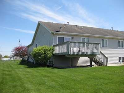 9110 Clark Rd Crown Point, IN 46307
