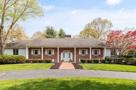 12 Apple Hill Lane Lynnfield, MA 01940