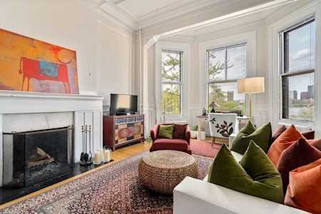 336 Beacon St #5 Boston, MA 02116