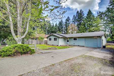 2541 Red Spruce Dr SE Port Orchard, WA 98366
