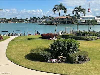 3200 N Gulf Shore Blvd #107 Naples, FL 34103