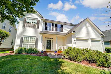 8827 Cavonnier Ln Charlotte, NC 28216