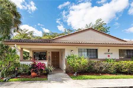 12024 Royal Palm Blvd #12024 Coral Springs, FL 33065