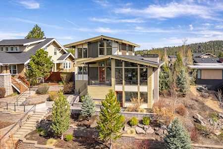 2464 NW Drouillard Ave Bend, OR 97703