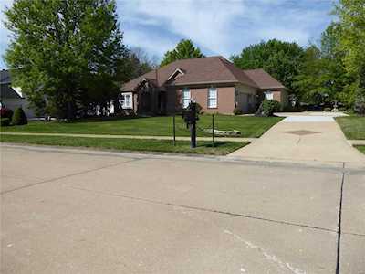 1825 Majestic Oaks Dr Wentzville, MO 63385