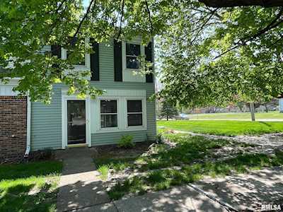 2954 Archer Dr East Moline, IL 61244
