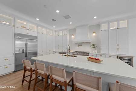 4864 E Paddock Place Scottsdale, AZ 85254
