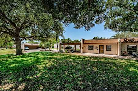 1500 Mission Hills Blvd #19-A Clearwater, FL 33759