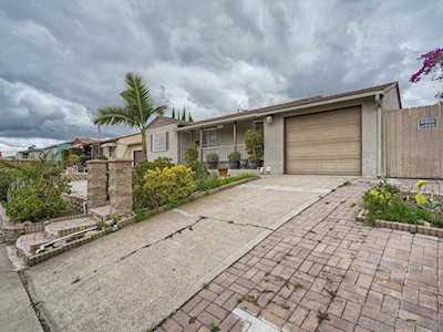 5536 Chollas Station Rd San Diego, CA 92105