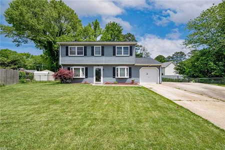 19 Newgate Village Rd Hampton, VA 23666