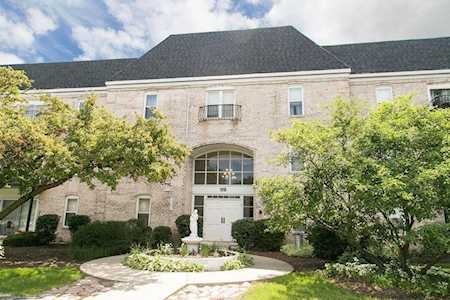 5001 Carriageway Dr #A316 Rolling Meadows, IL 60008