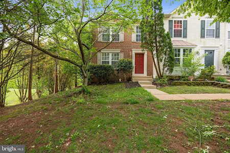 7057 Sauvage Ln Gainesville, VA 20155