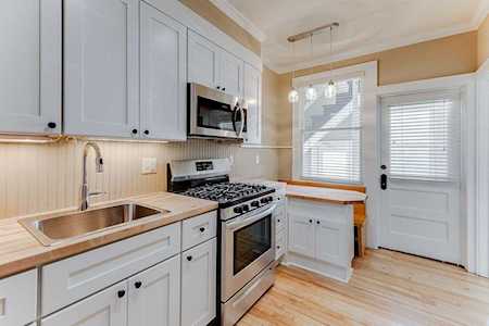 2895 James Avenue S #1 Minneapolis, MN 55408