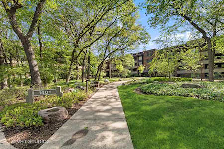 1401 Burr Oak Rd #217B Hinsdale, IL 60521