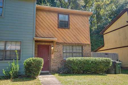 2815 Botany Place Tallahassee, FL 32301