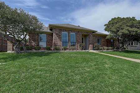 2235 Timberwood Carrollton, TX 75006