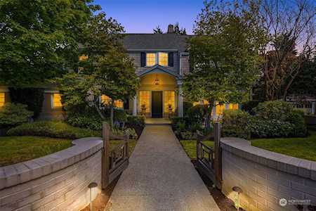 1600 Shenandoah Dr E Seattle, WA 98112