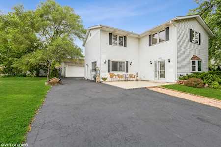 3145 Timber Hill Ln Aurora, IL 60504