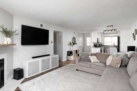10263 Bell Gardens Dr #5 Santee, CA 92071