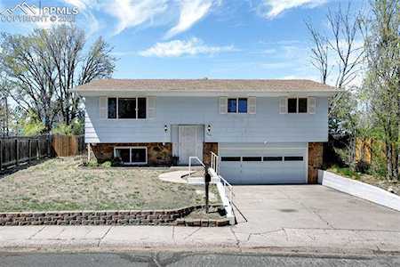 4009 Wakely Drive Colorado Springs, CO 80909