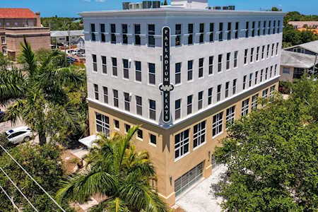 205 5th Ave N #202 St. Petersburg, FL 33701