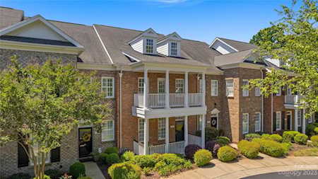8336 Indigo Row Charlotte, NC 28277
