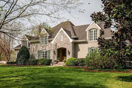 4805 Churchwood Dr Nashville, TN 37220